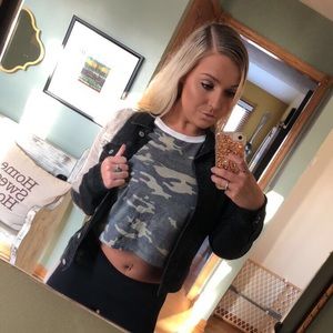 Meet your Posher, Samantha